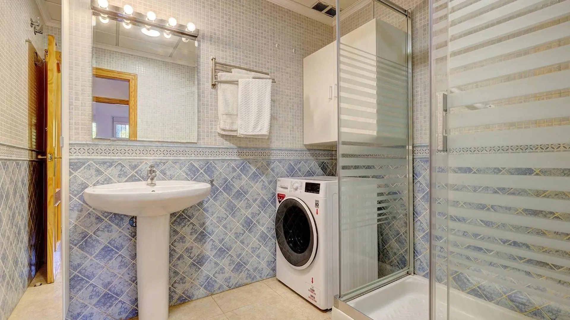 Apartment Conjunto De Los Corales - La Carihuela 031 Torremolinos Spain